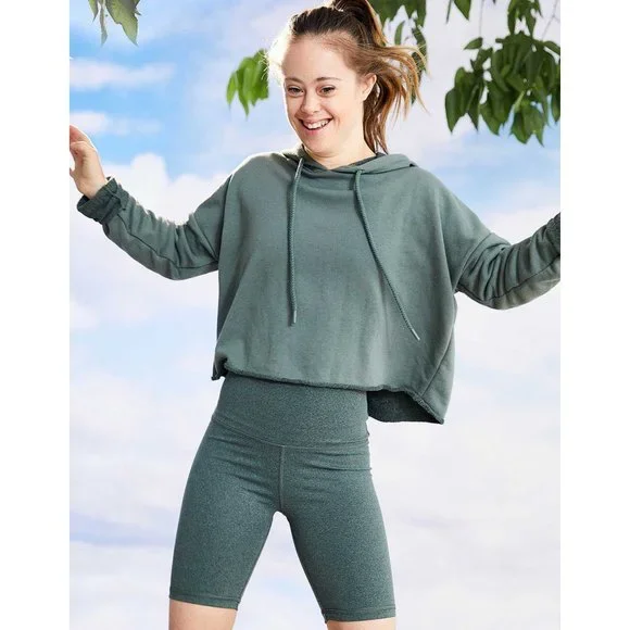 Aerie Green Biker Shorts - Picture 2 of 7